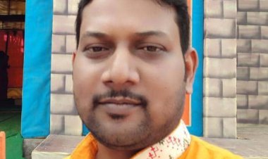 English language & literature teacher-Prithwiraj Das( Raju sir)